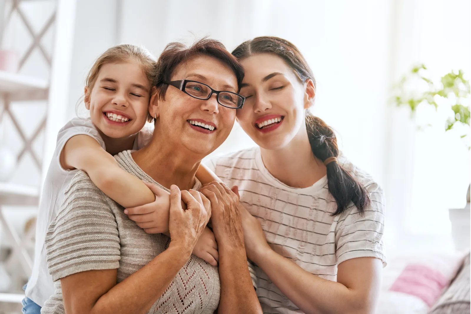 Three generations of family — Canadian Dental Care Plan covers families and seniors